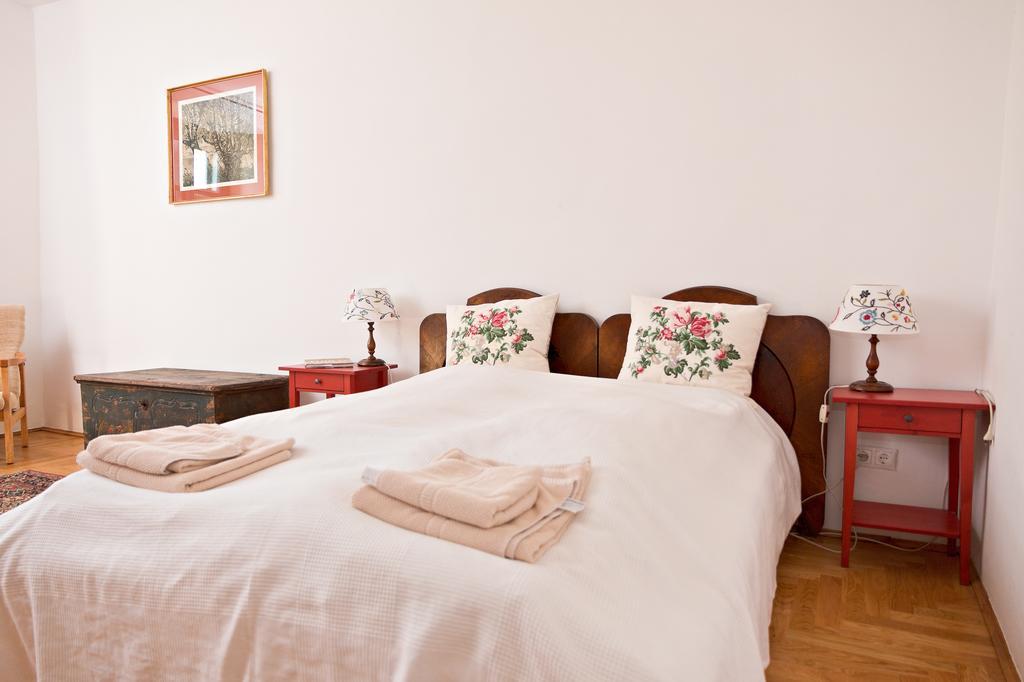 Barta Pince Vendeghaz Mad Hotel Kamer foto