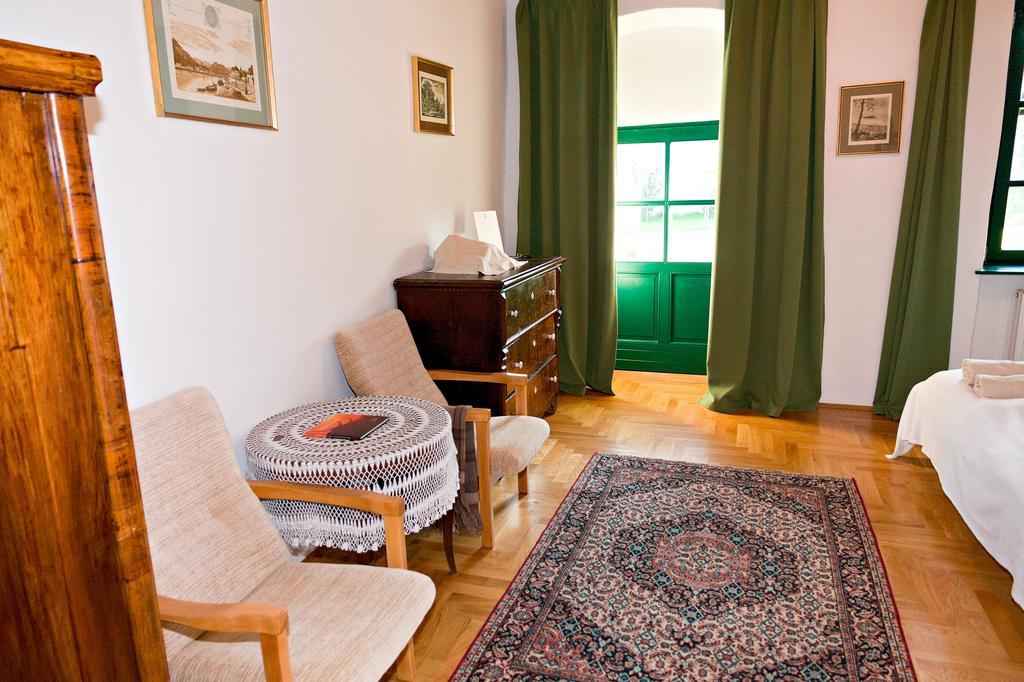 Barta Pince Vendeghaz Mad Hotel Kamer foto